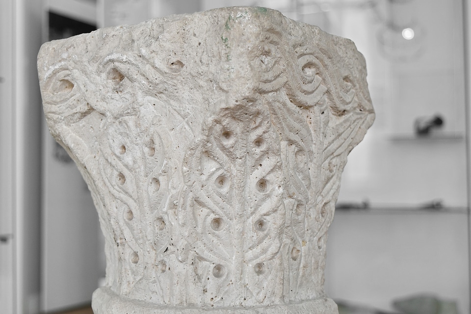 Carvings granite marble