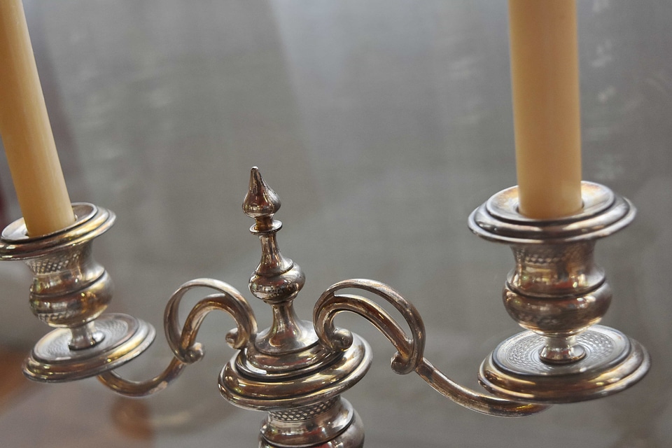 Antiquity candles brass