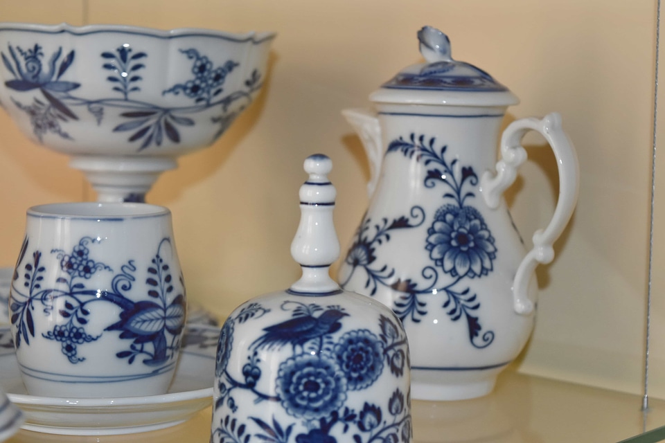 Ceramic container culture