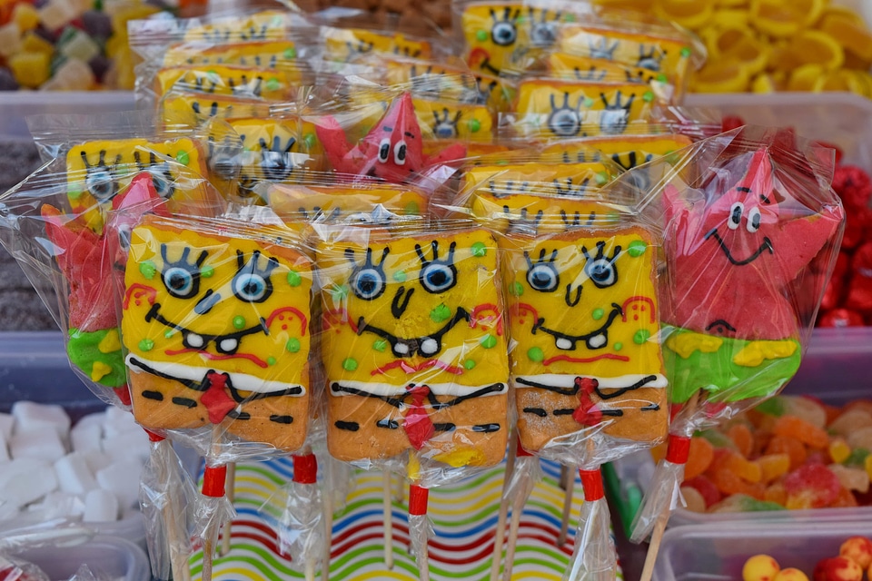 Shop confectionery color