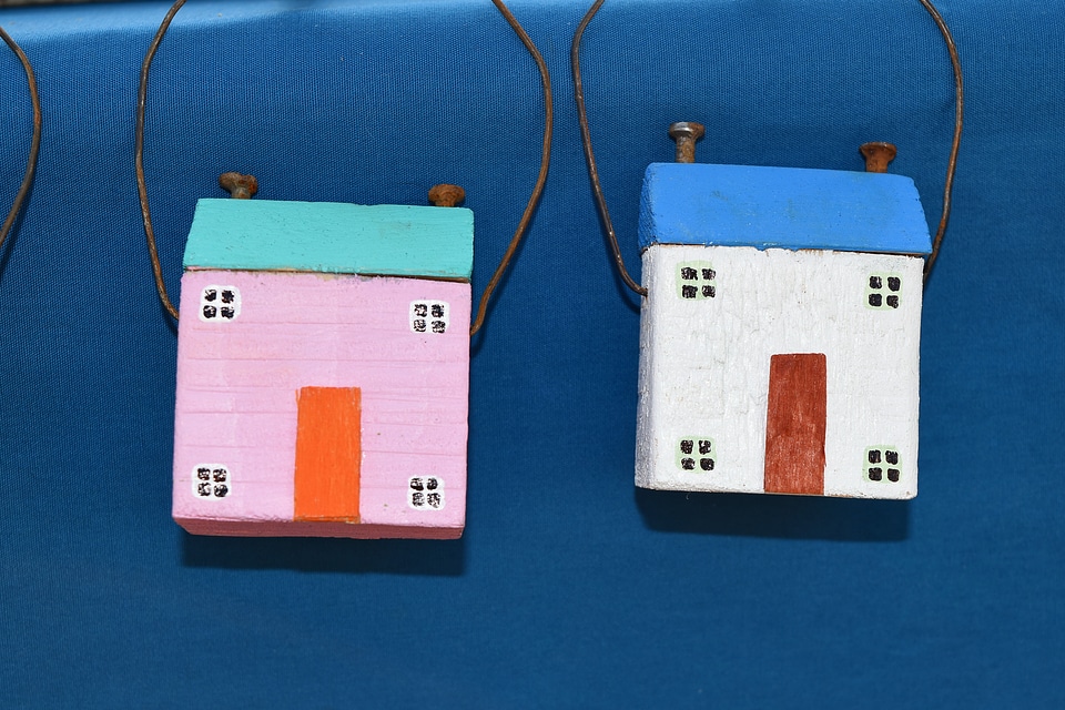 Houses toys toyshop