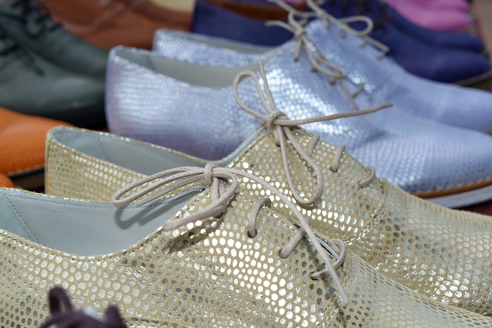 Footwear fashion leather