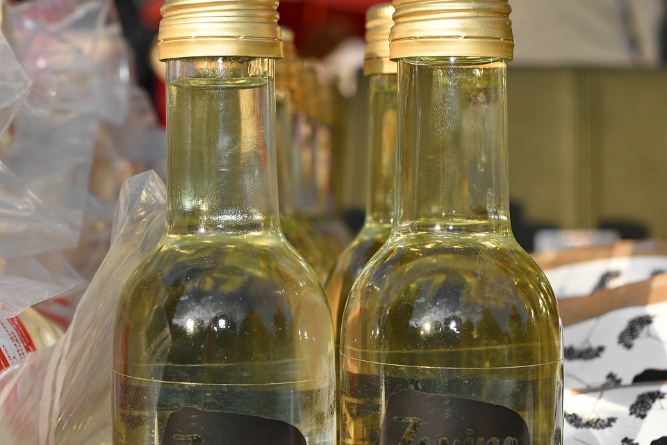 Glass drink bottle