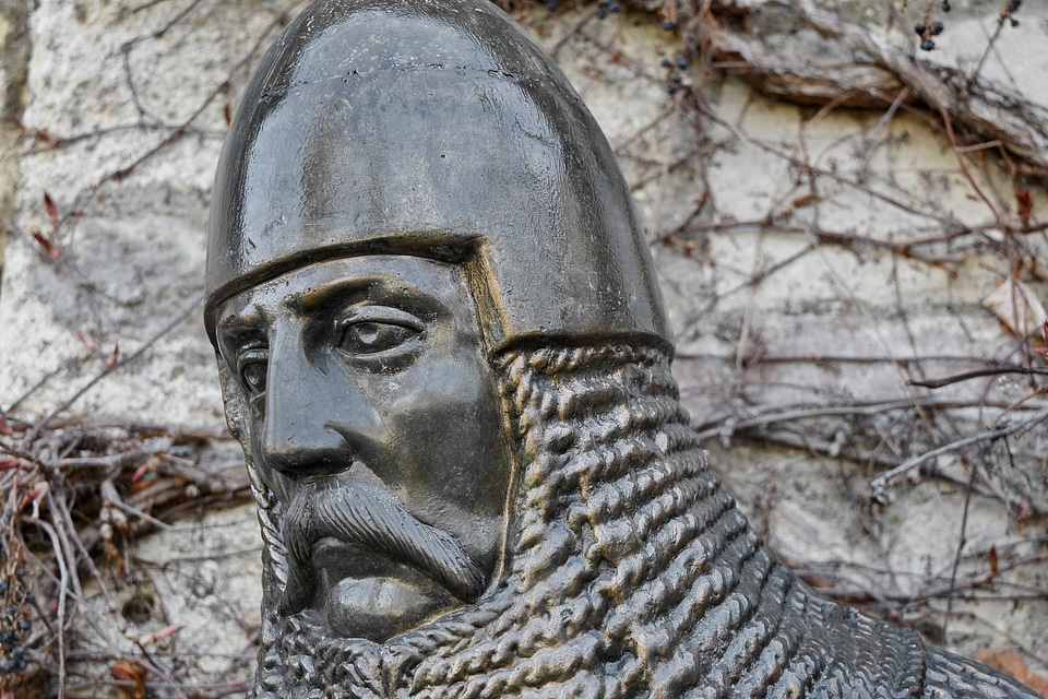 Armor medieval sculpture