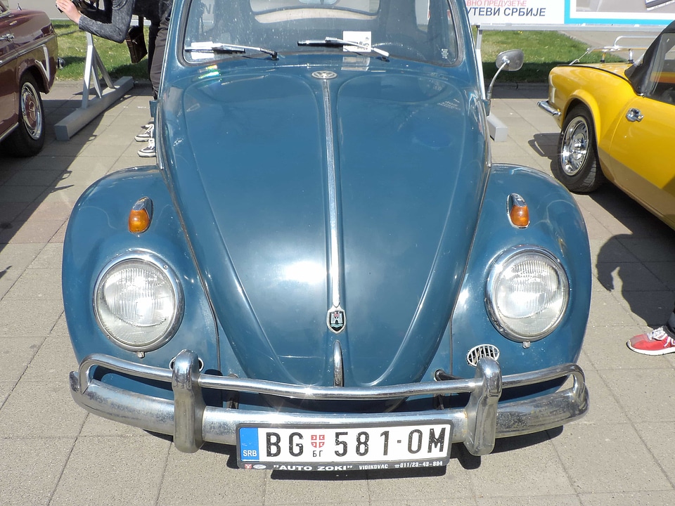 Automobile automotive bumper