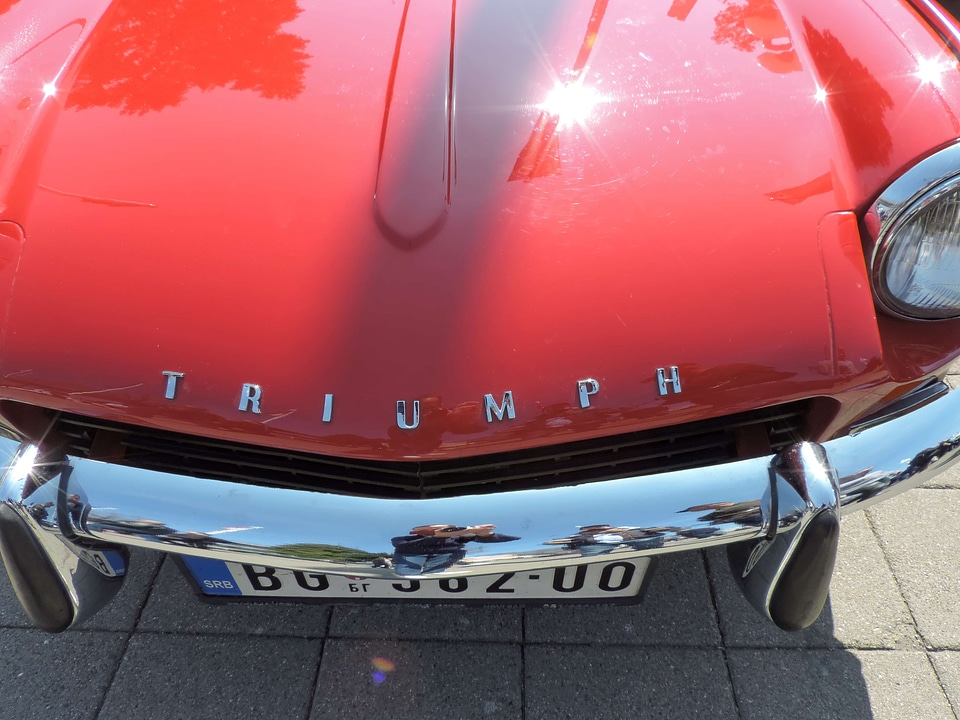 Car metallic sunrays