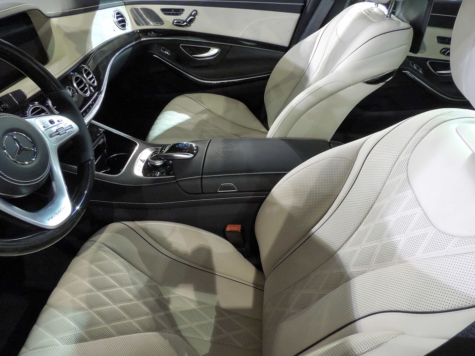 Car Seat expensive steering wheel