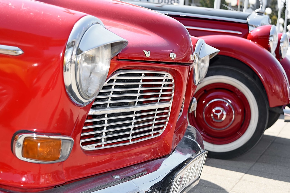 Vehicle chrome drive