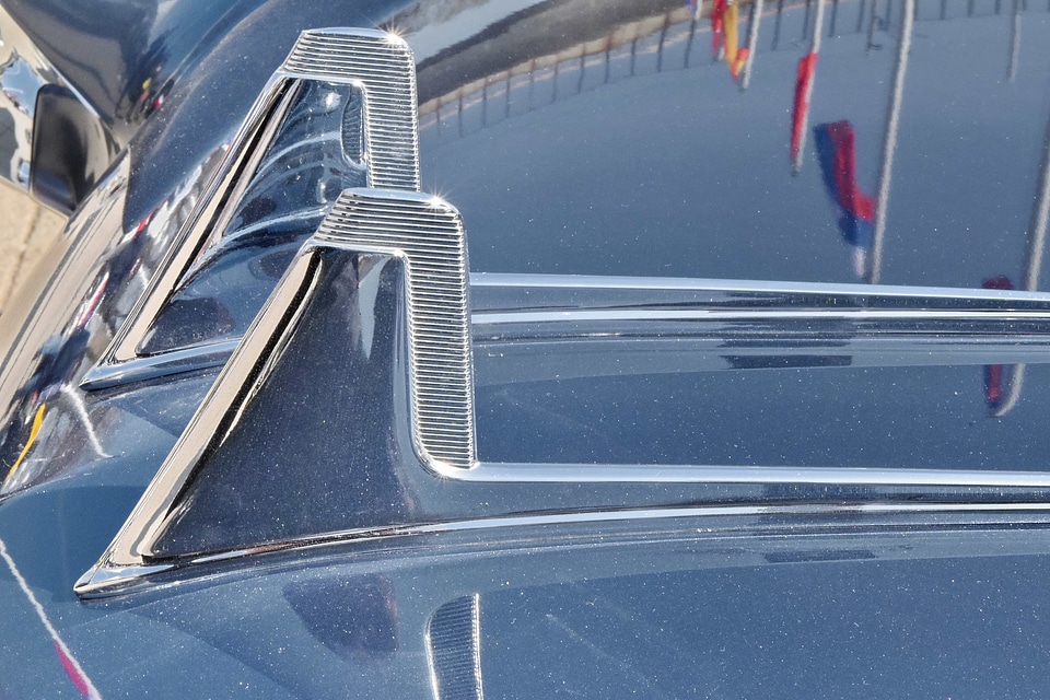 Car traffic steel