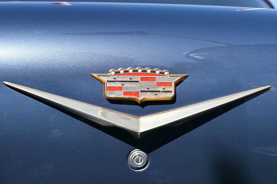 Nostalgia sign vehicle