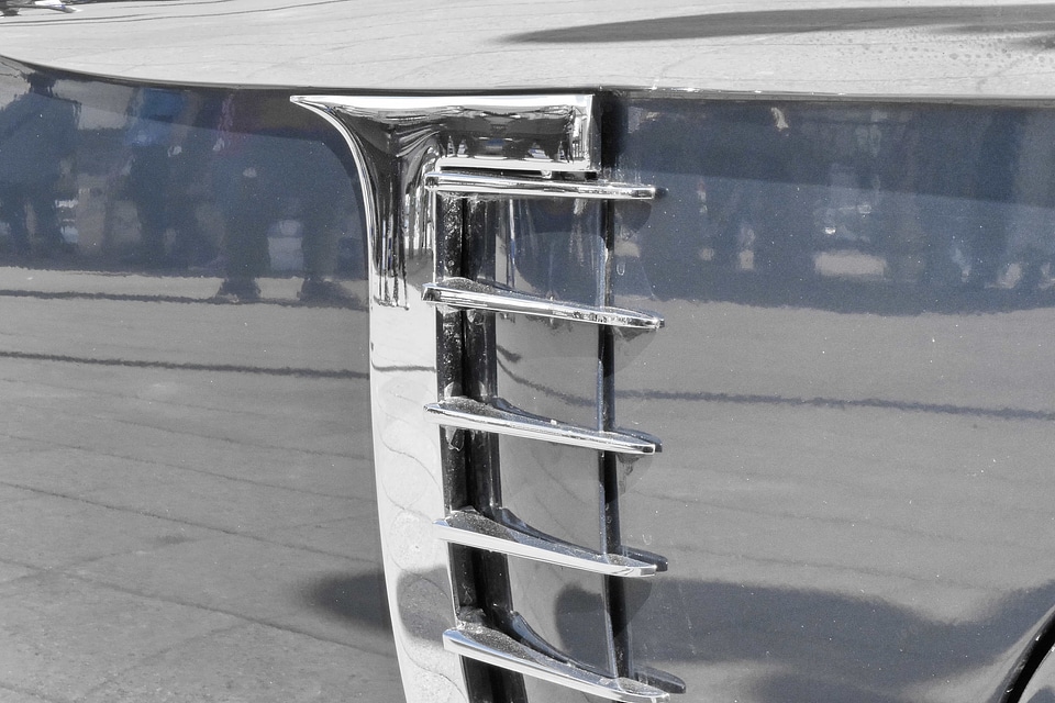 Chrome detail reflection