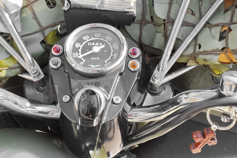 Dashboard motorbike speed limit