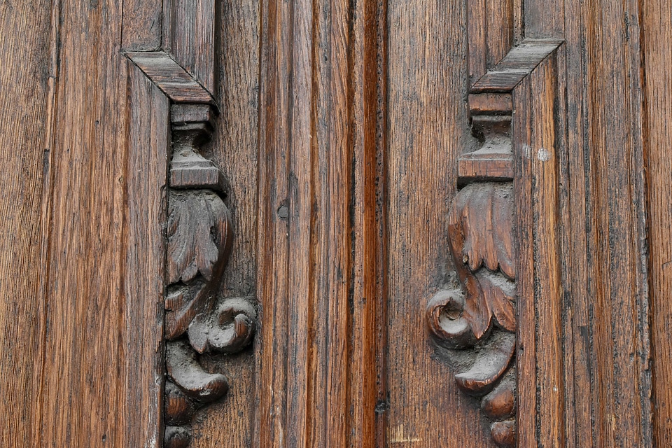 Wooden texture door photo