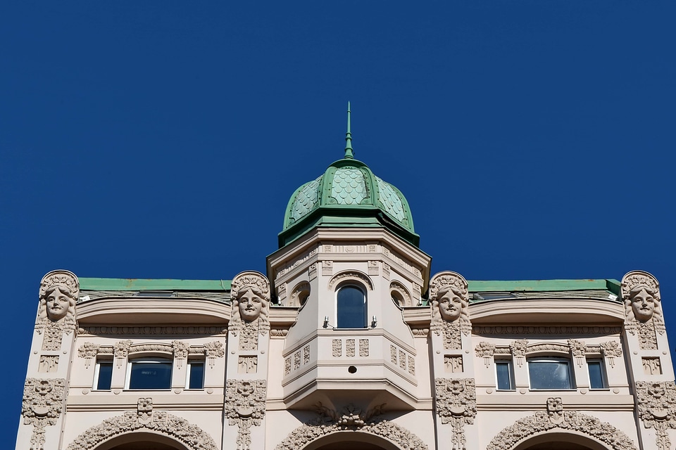 Building capital city facade photo