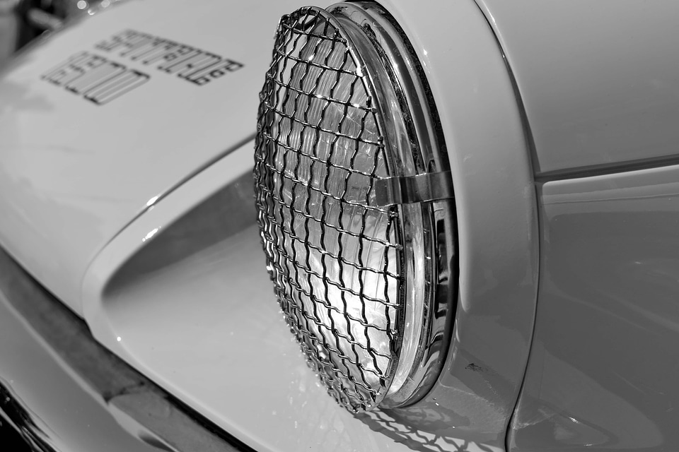 Chrome headlight monochrome