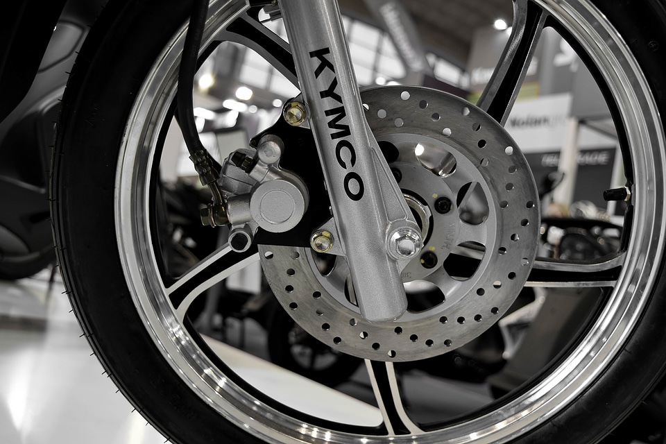 Aluminum chrome motor