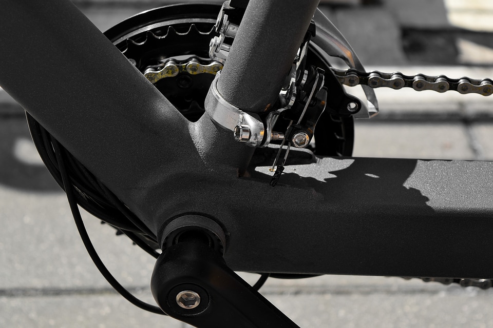 Bicycle gearshift shadow