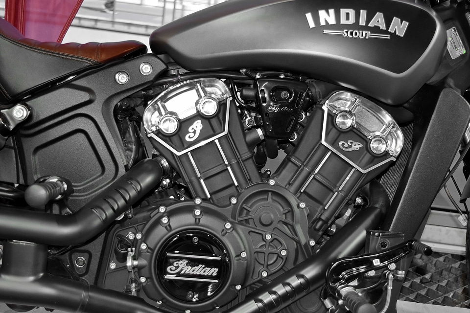 Black And White engine indian