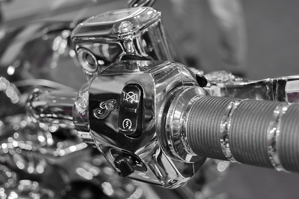 Black And White chrome gearshift