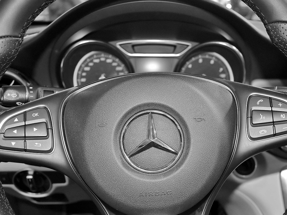 Steering Wheel shift speedometer