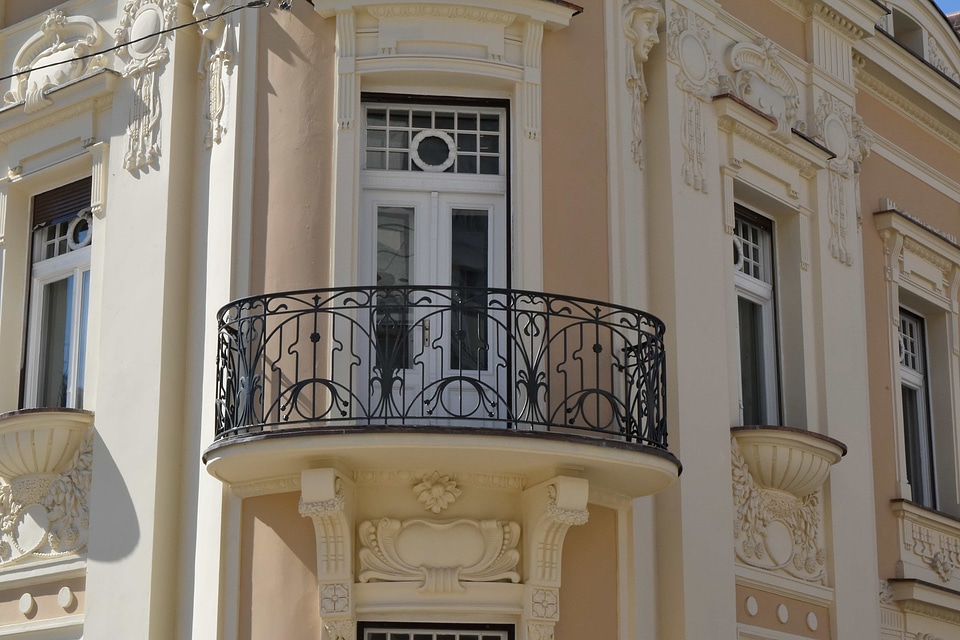 Baroque cast iron European
