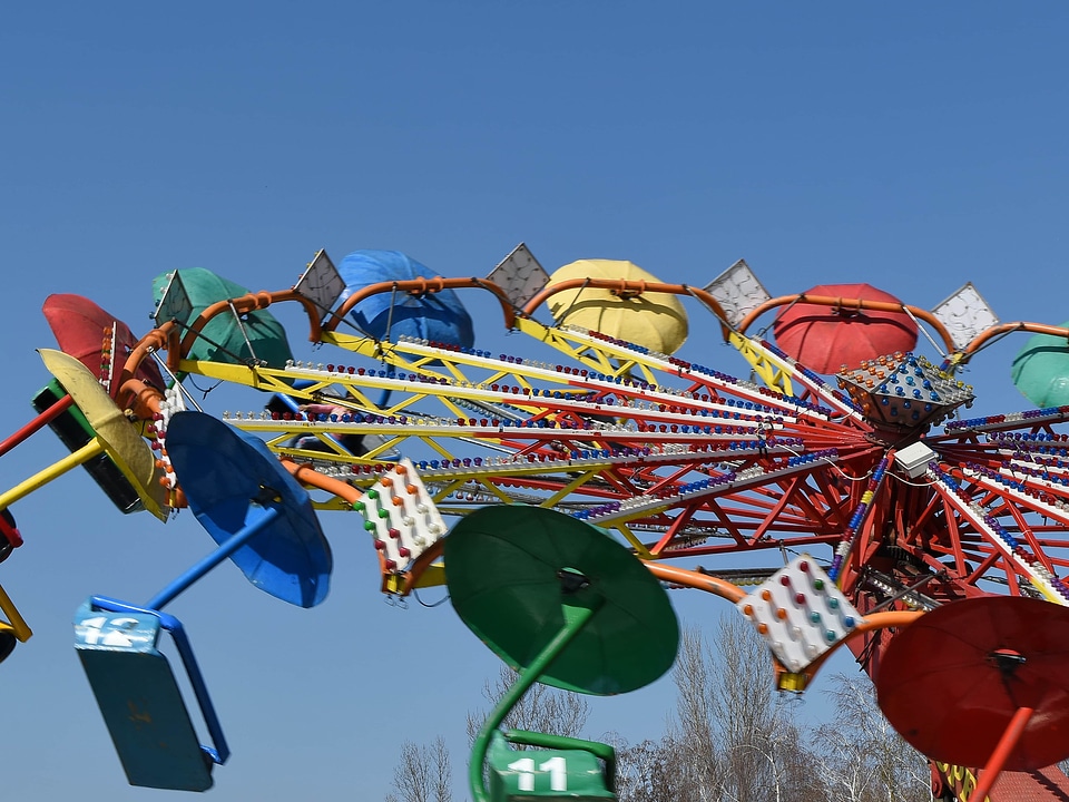 Amusement park carnival