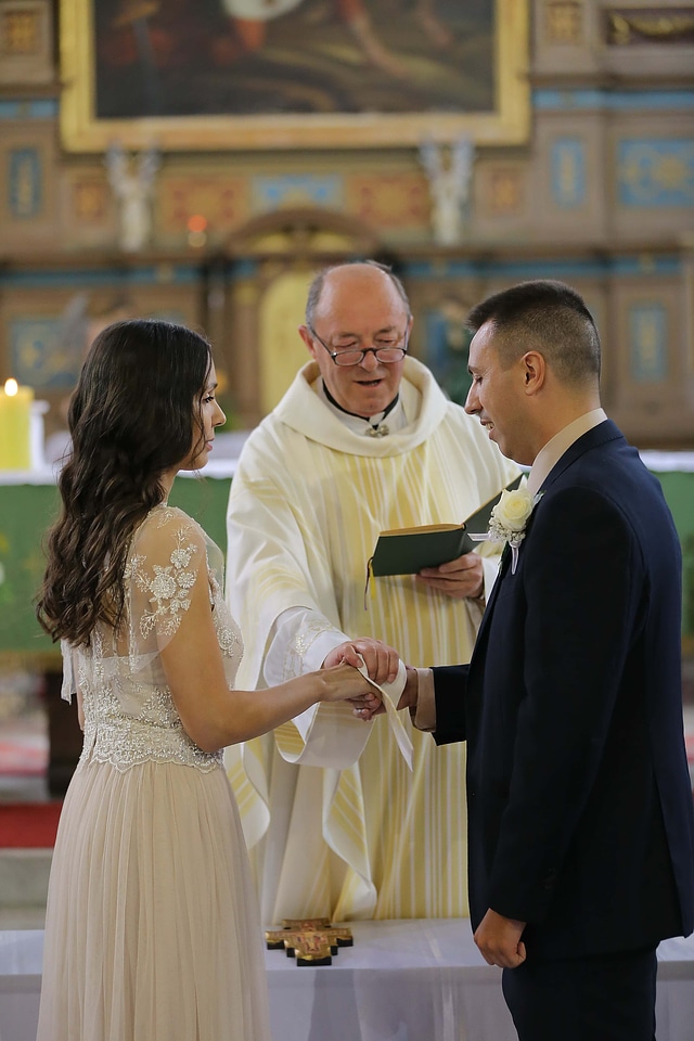 Catholic wedding bride