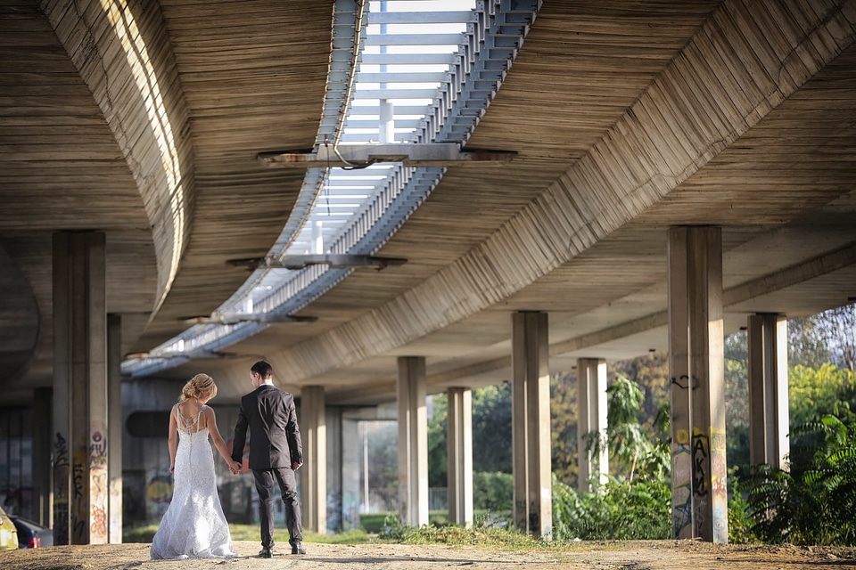 Bride bridge husband