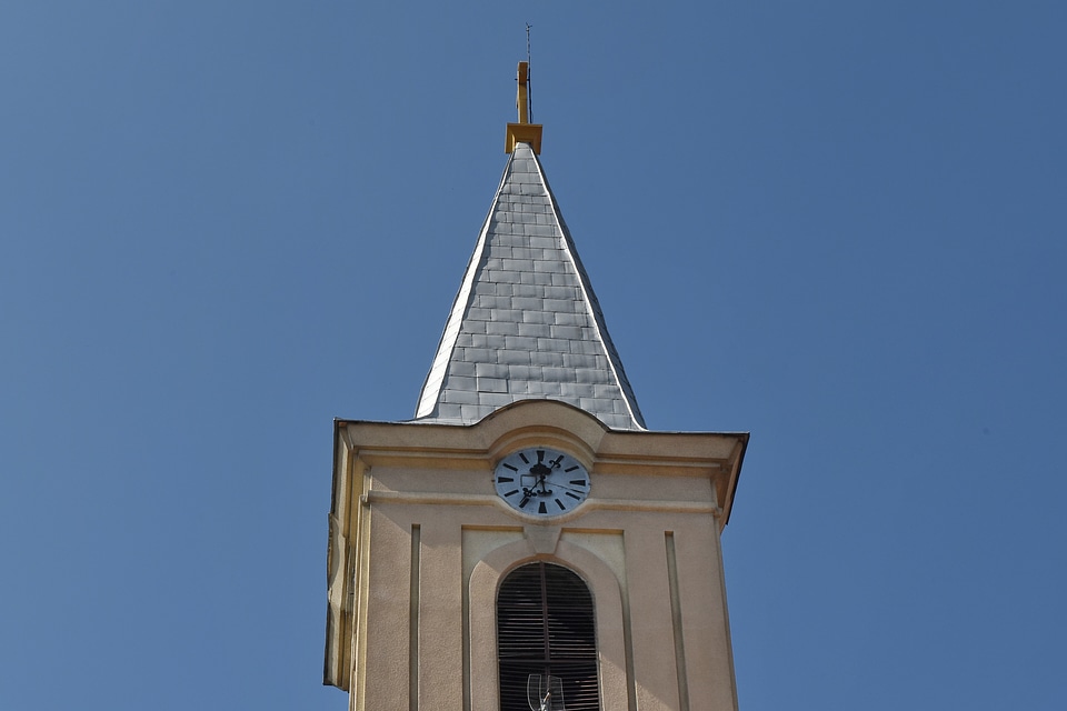 Tower religion architecture