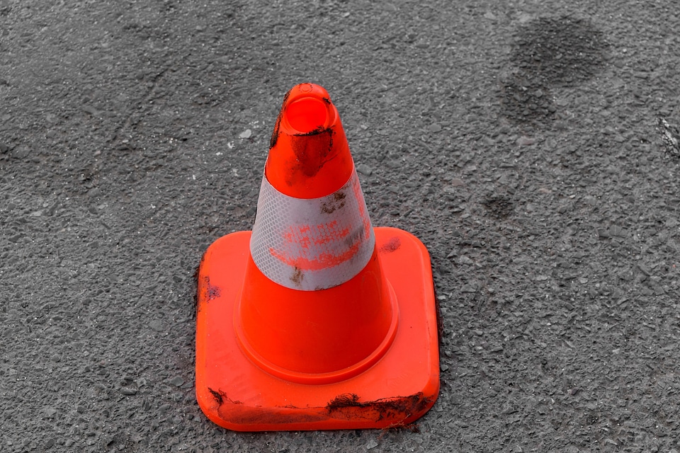 Asphalt object traffic control
