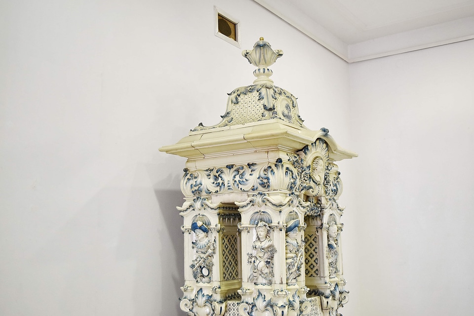 Baroque culture furniture