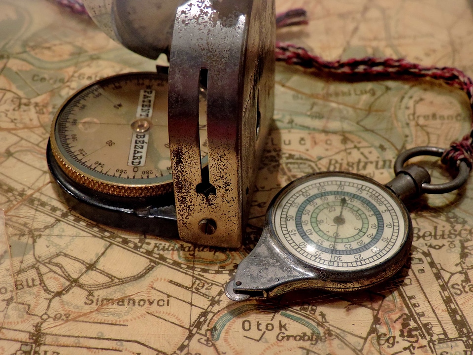 Antiquity compass detail