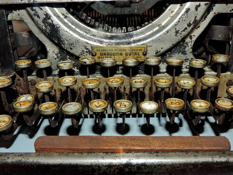 Antiquity history typewriter