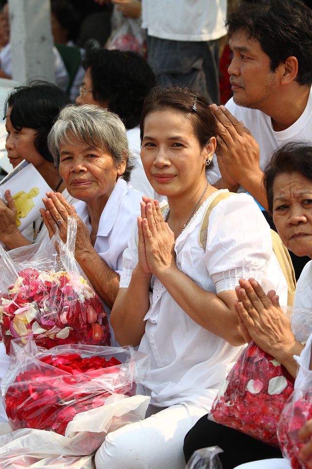 Thailand women wat