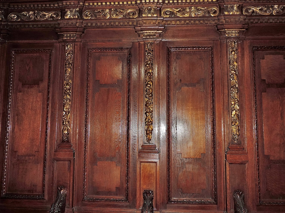 Baroque carpentry ornament