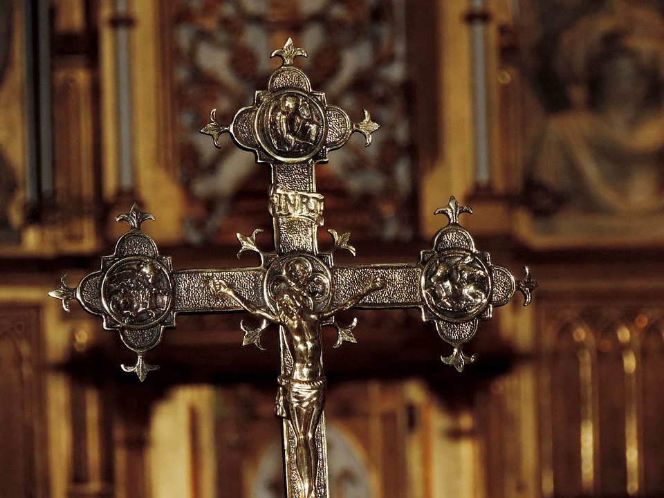 Altar baroque brass