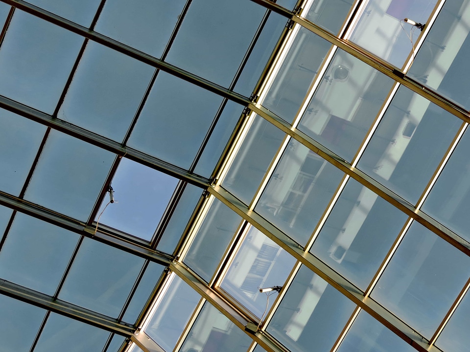 Steel building structure
