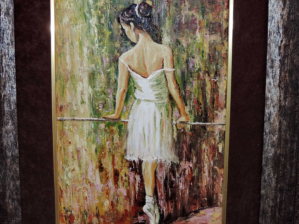 Fine Arts gallery dress