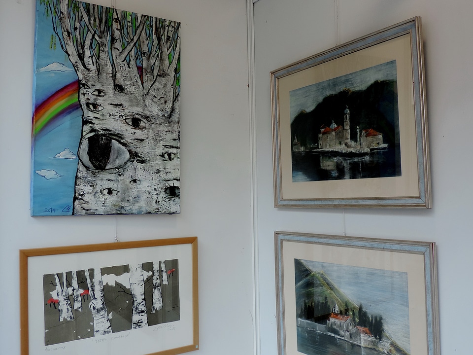 Painting museum exhibition