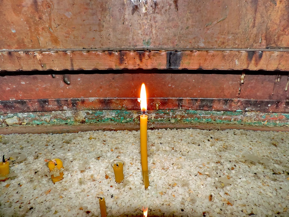 Candlelight copper metal