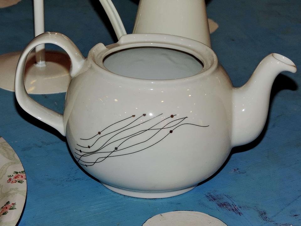 Teapot pottery container photo