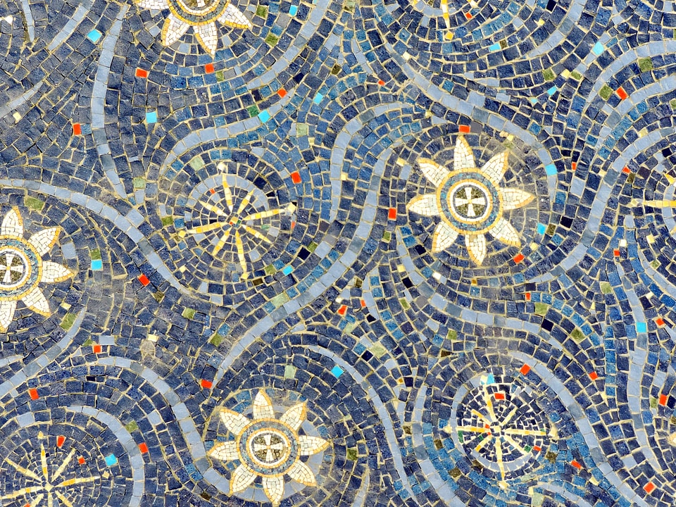 Arabesque geometric pattern