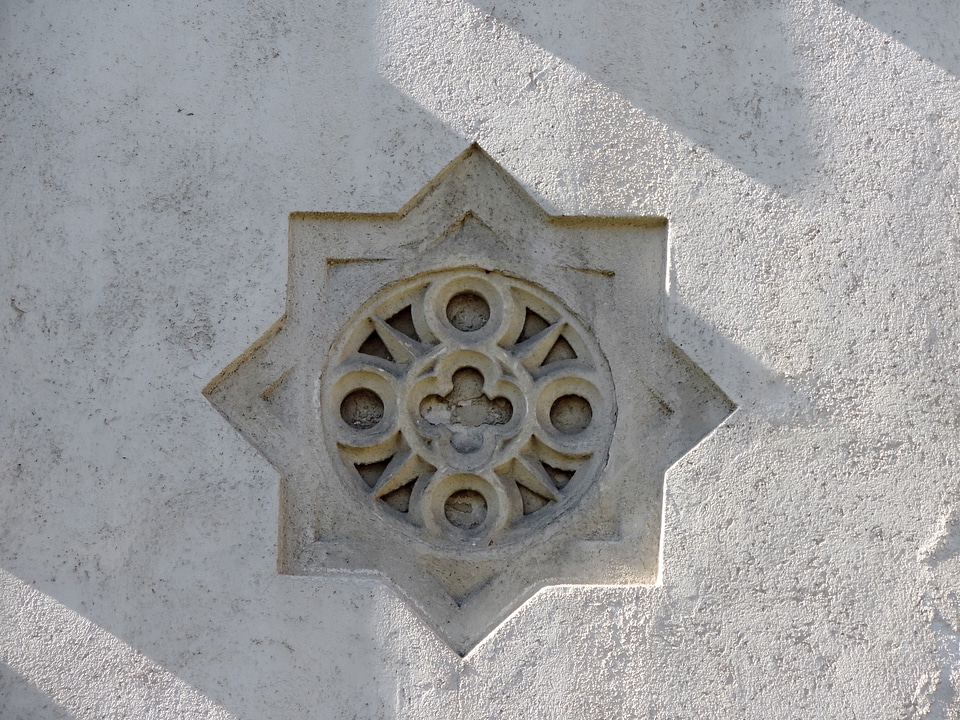 Arabesque handmade religious