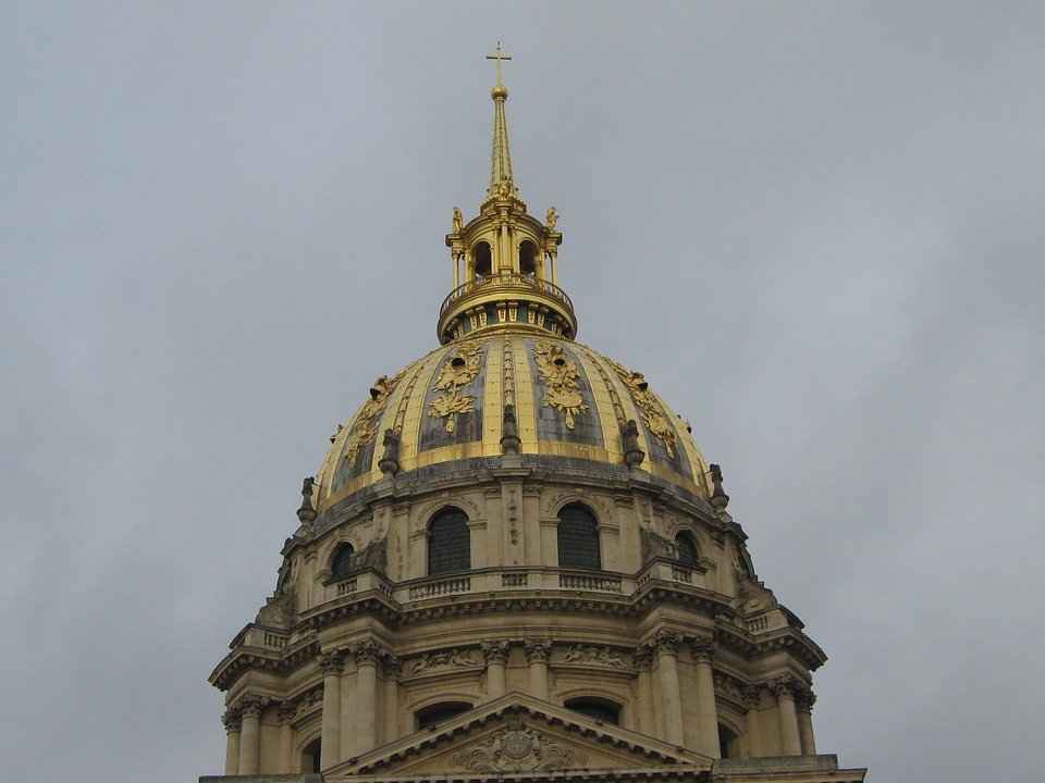 Christianity France gold