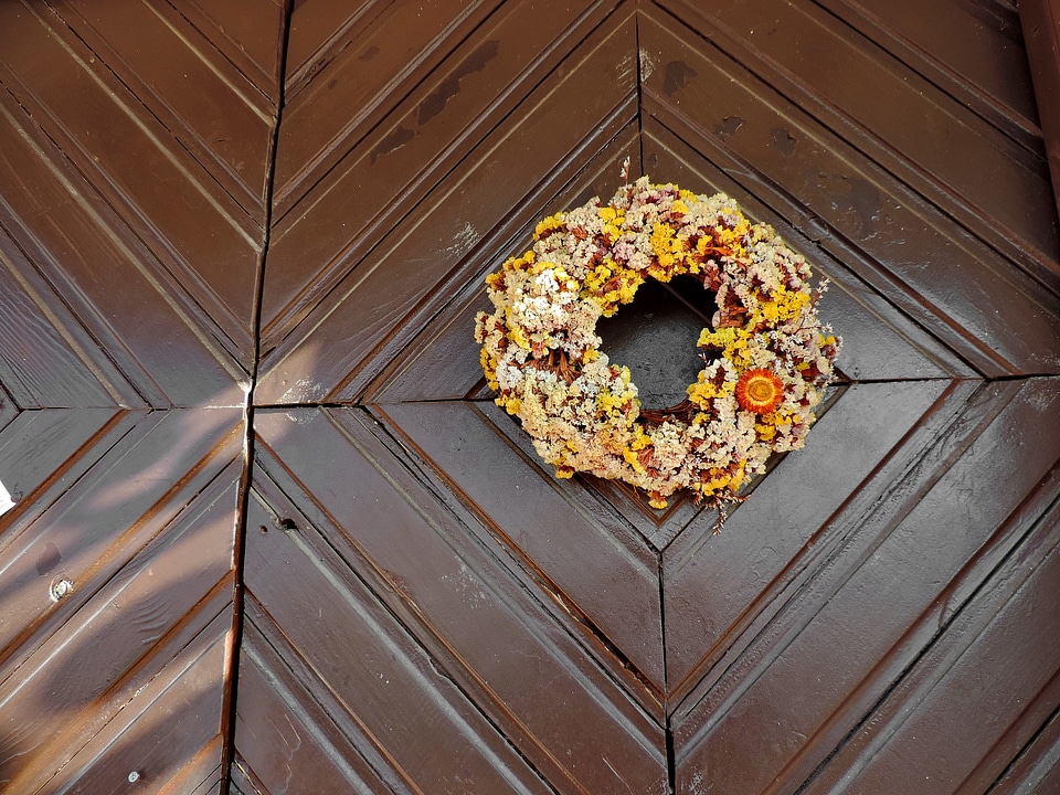 Bouquet decoration front door