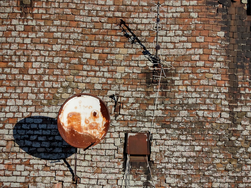 Antenna roof rural