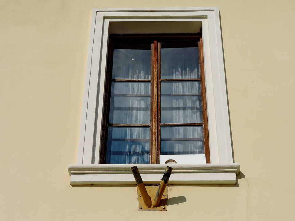 House window architecture