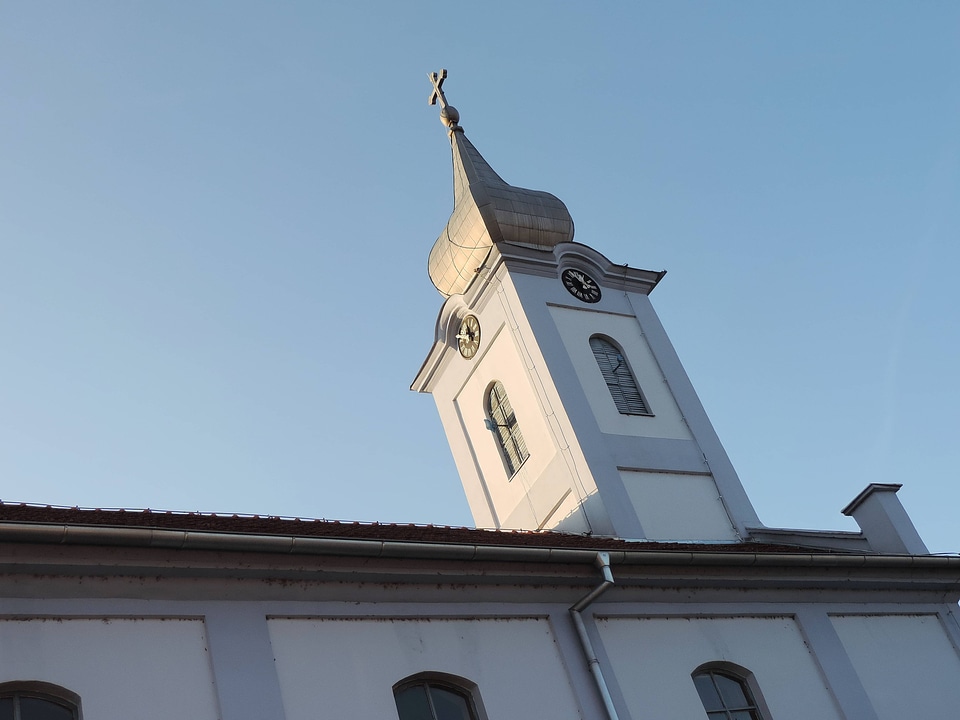 Building religion tower