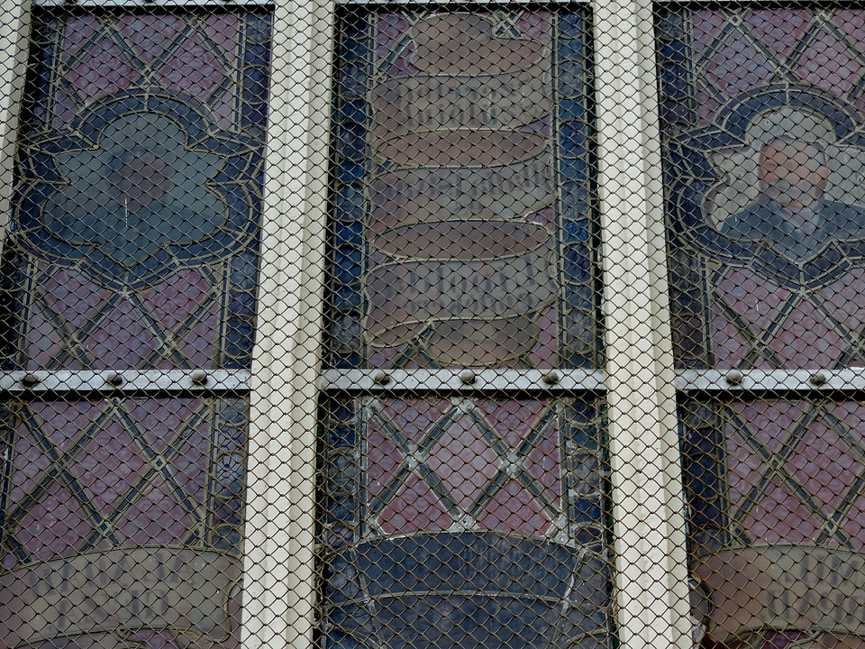 Mosaic window fence