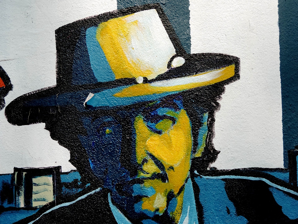 Hat clothing graffiti